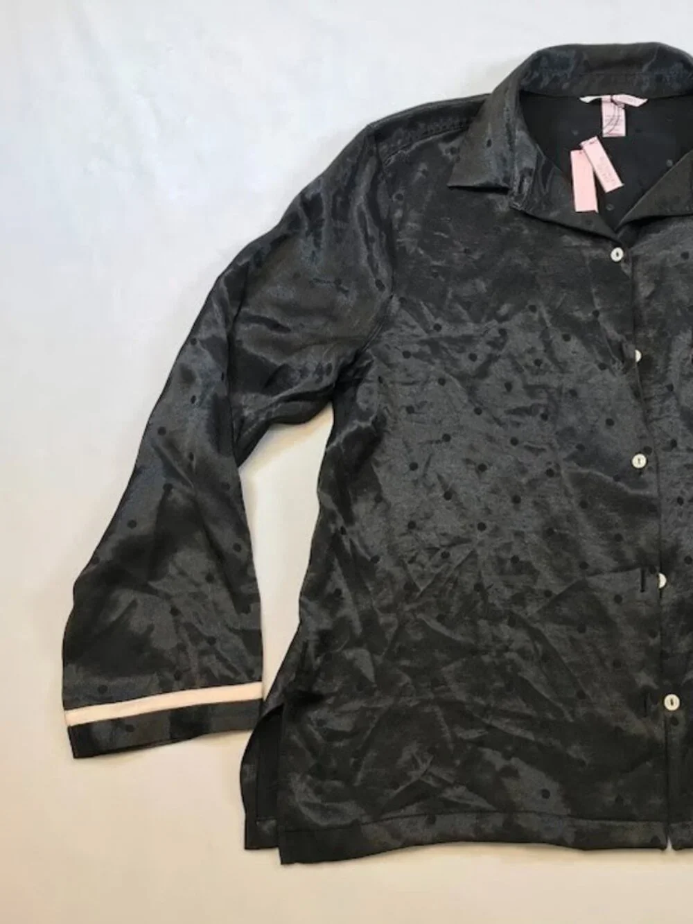 NWT Victorias Secret Long Sleeve Polka Dot Pajama Shirt Black Medium - Picture 4 of 12